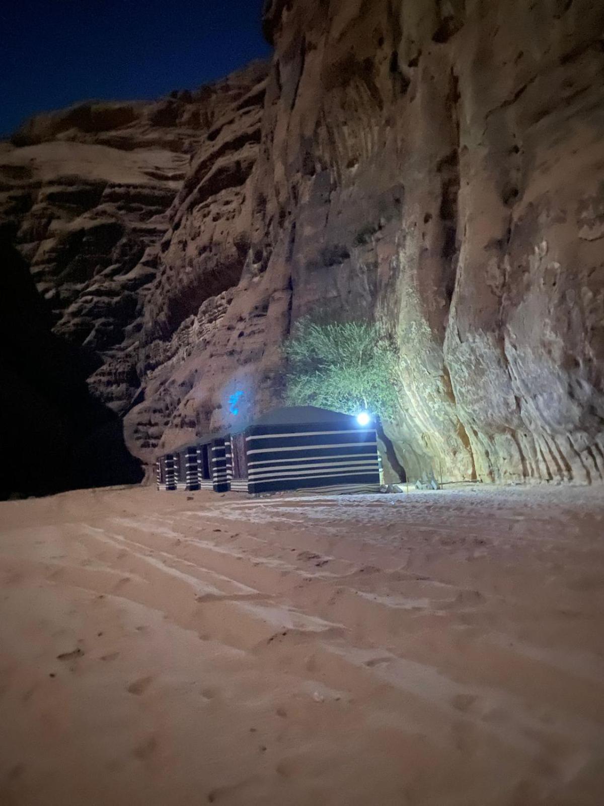 Shahrazad Desert, Wadi Rum Exteriör bild